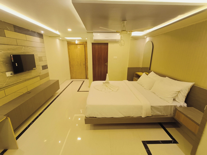 Room 4, Hotel High Rise, Kolkata