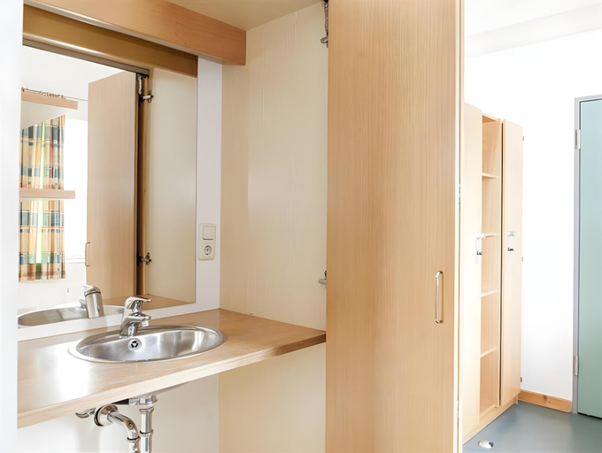 Bathroom 4, Jugendherberge Berchtesgaden, Berchtesgadener Land