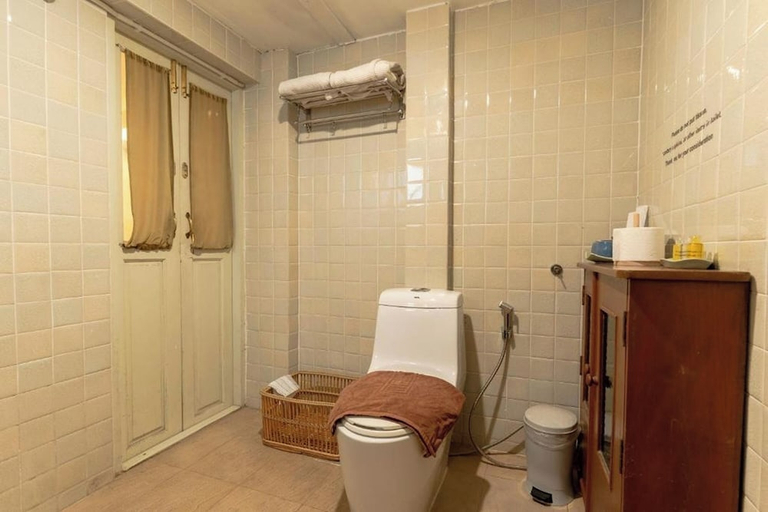 Bathroom 3, Seven Senses Guesthouse, Muang Chiang Mai