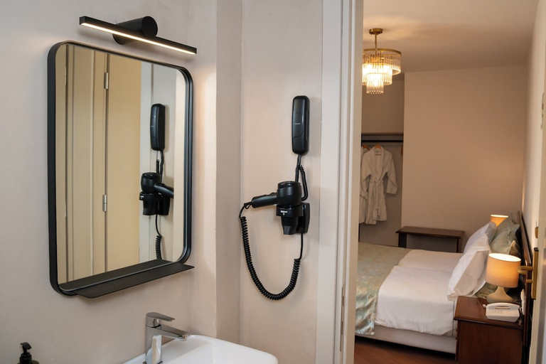 Bathroom 4, Diana Hotel Zakynthos, Ionian Islands