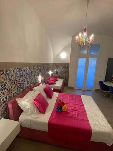 Room 3, San Nicola Suite, Napoli