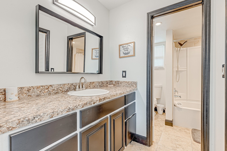 Bathroom 3, Paradise Dream Vacations #1, Brevard