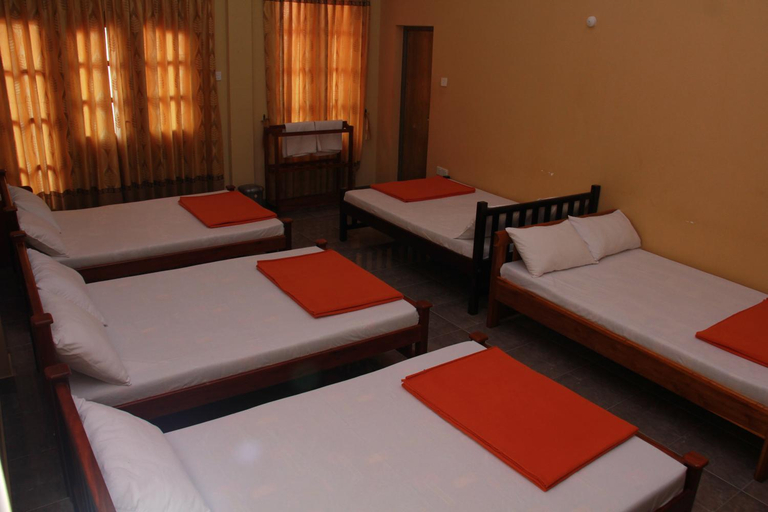 Bedroom 2, Anura Guest Inn, Ella