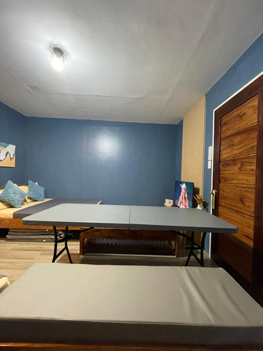 Bedroom 2, Balai Evelyn, Coron