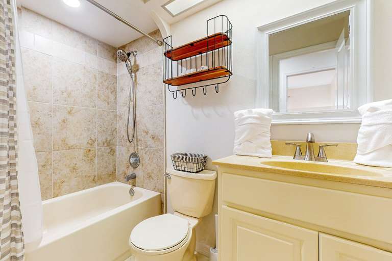 Bathroom 5, Cozy Palm Bay Get Away, Brevard