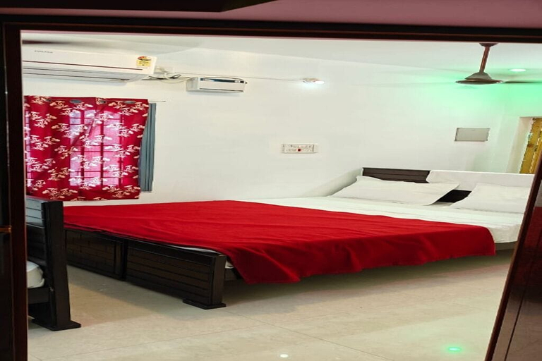 Room 4, Haresh Residency, Tiruvannamalai