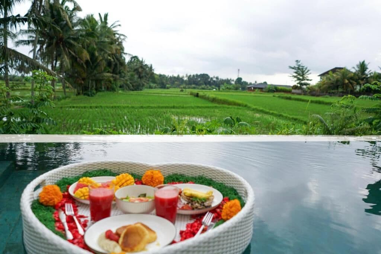 Food & Drinks 4, Dzen Greenfield Villas, Gianyar