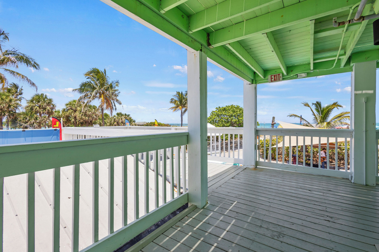 Interior 5, Oceanfront Inn Room #7 - Partial Ocean View - King Bed, Saint Lucie