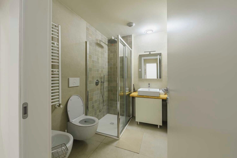 Bathroom 5, Waterfront Acquario House, Genova