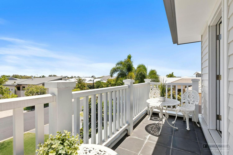 Others 2, NEW HAVEN - Garden View Balcony, Bribie Island