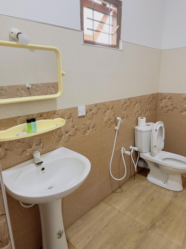 Bathroom 3, Wilpattu Lakwin Guest, Nochchiyagama