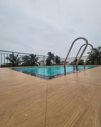 Sport & Beauty 2, Rosebank service Apartment, North Goa