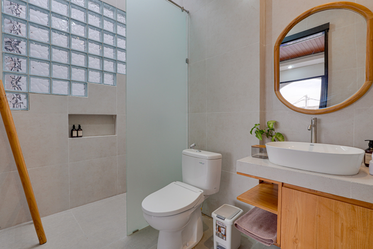 Bathroom 5, Villa Dome - Sanur by Nabe Hospitality Management, Denpasar