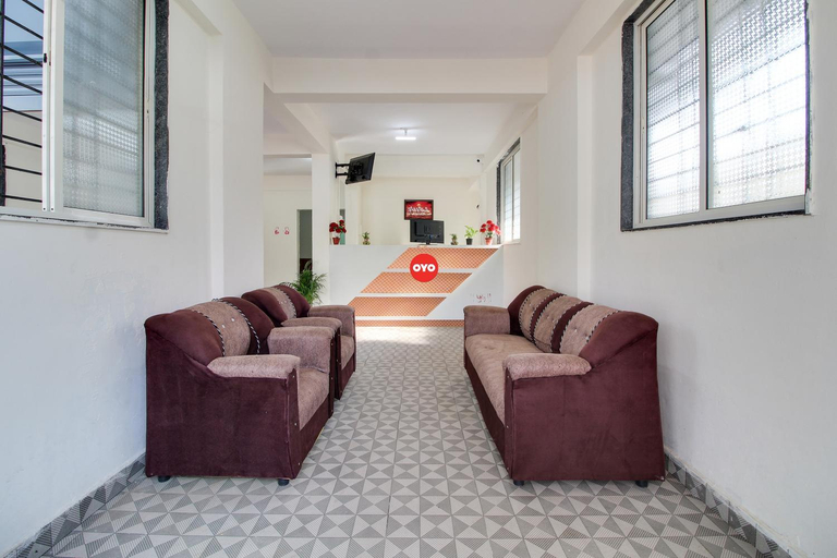 Public Area 2, FabHotel Silver 9, Pune