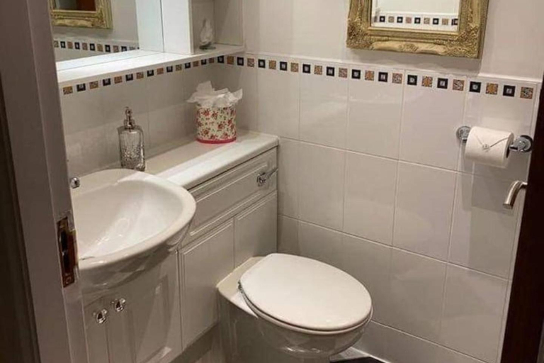 Bathroom, 1 Bed House - Central Free Parking Wifi, Stirling