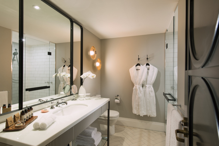 Bathroom 4, MAYFAIR HOTEL ADELAIDE by IHG, Adelaide