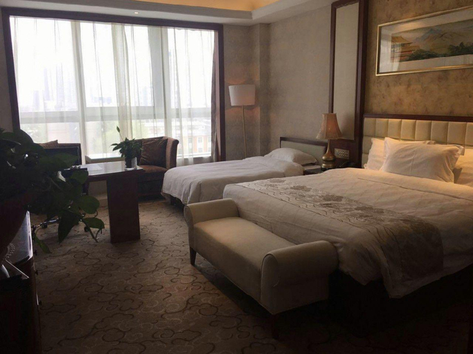 Bedroom 2, Bingzhou Hotel, Taiyuan