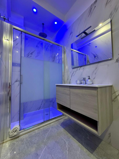 Bathroom 3, Cozy Room - 2, Milano