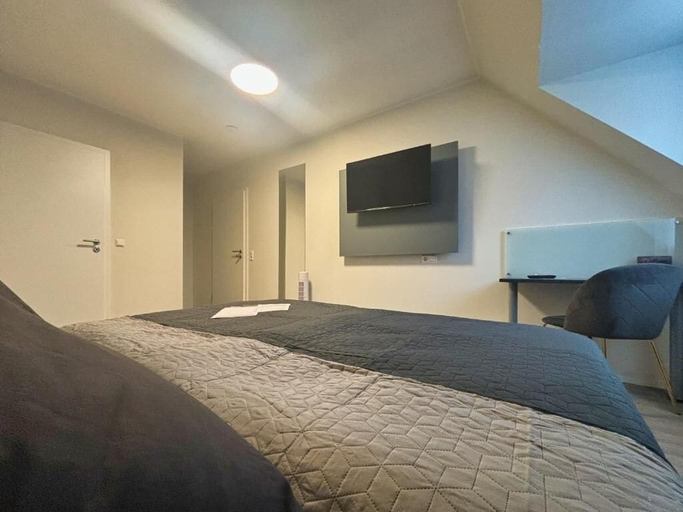 Room 3, HAVENU Hotel Quartier 8, Germersheim