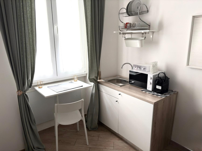 Others 4, Edomus Roma Vaticano, Rome