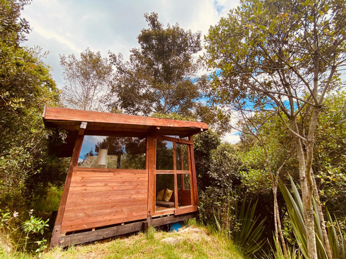 Others 5, Jardin Colibri RNT 33633, Guatavita