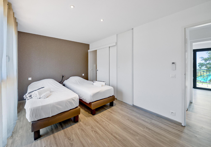Bedroom 3, Residence Pierre & Vacances Premium Les Terrasses d'Arsella, Corse-du-Sud