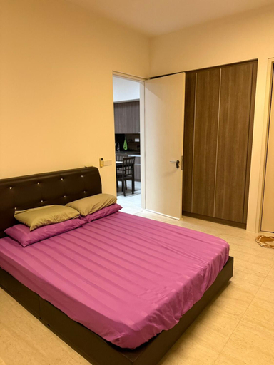 Bedroom 3, By The Sea Batu Ferringghi Luxury Holiday Suite, Pulau Penang