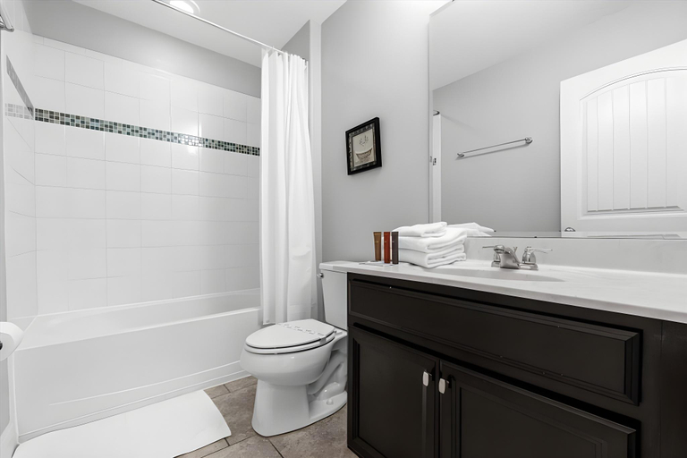 Bathroom 4, Bedrooms 4 Bathrooms Solterra 5357 OA, Osceola