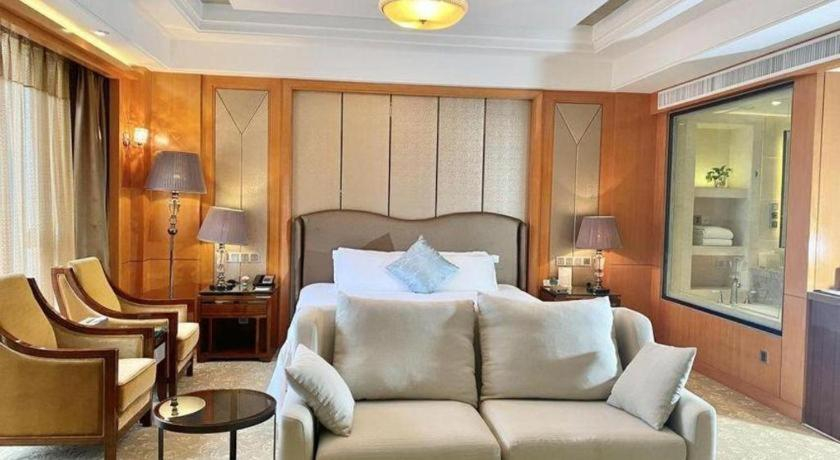 Bedroom 2, Mingfa International Hotel, Yangzhou