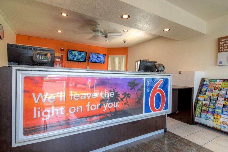 Public Area 3, Motel 6 El Cajon, CA - San Diego, San Diego