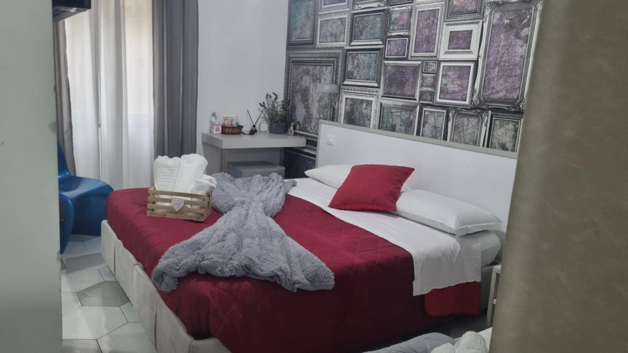Bedroom 4, B&b Le due Costiere, Salerno
