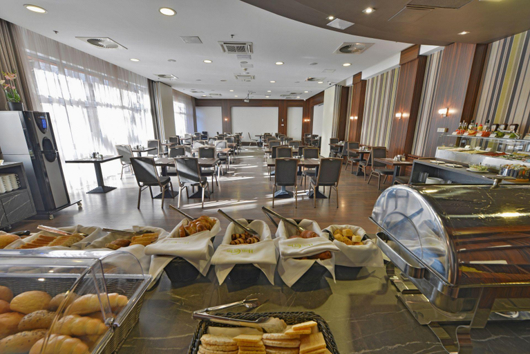 Food & Drinks 5, Hotel City Inn, Budapesti