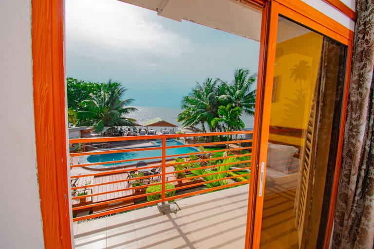 Others 5, Residence Hoteliere TAZ, Océan