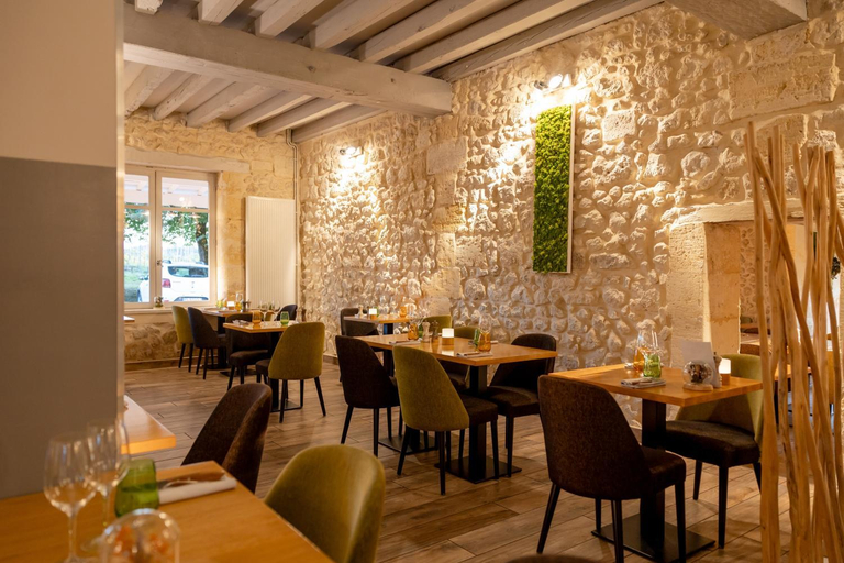 Food & Drinks 5, Les Secrets Chateau Pey La Tour, Gironde