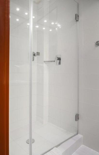 Bathroom 4, Hotel Cristal Park, Tarnów