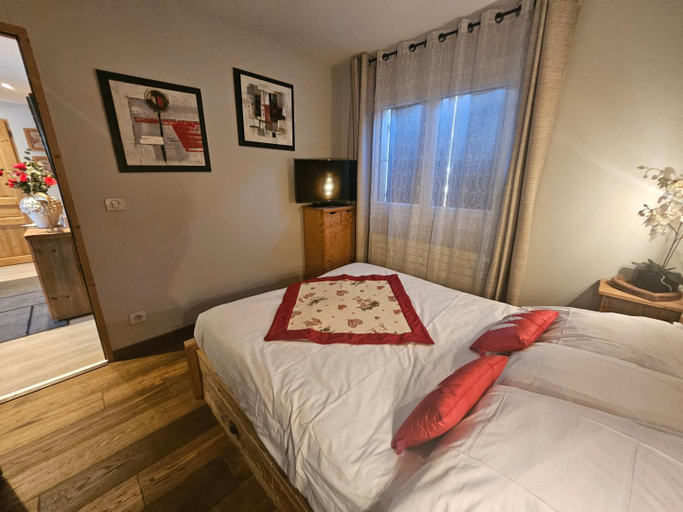 Bedroom 3, Les Sapins, Haute-Savoie