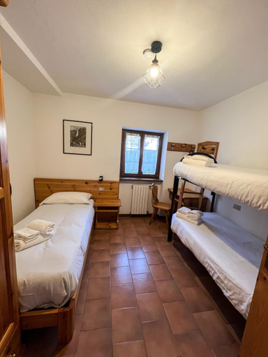 Bedroom 2, Casa Vacanze Ca' De Val, Sondrio