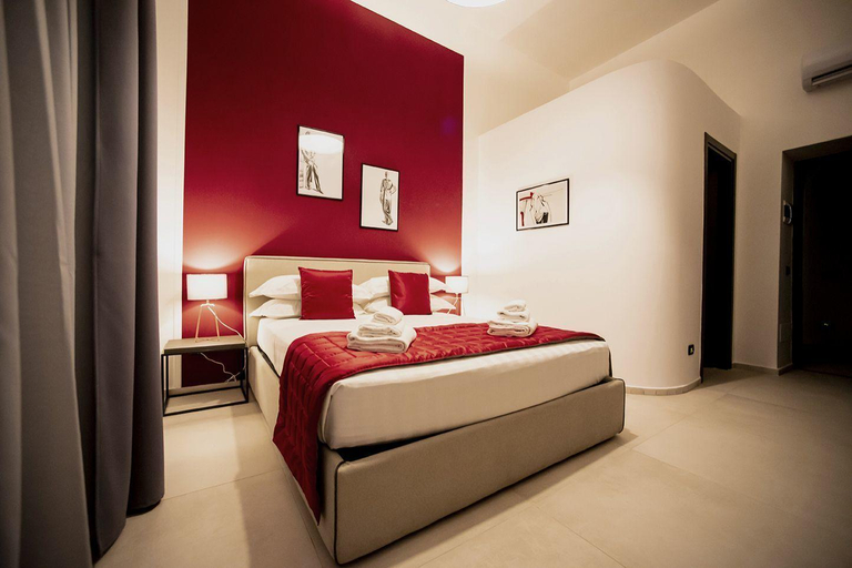 Bedroom 3, Bespoke Luxury Suites, Rome