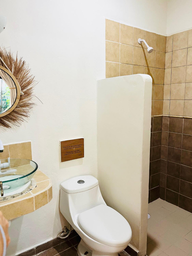 Bathroom, Hotel Boutique Pachamama, Othón P. Blanco