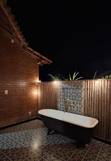 Bathroom 2, Hospedagem Casa do Chapeu Caparao, Divino de São Lourenço