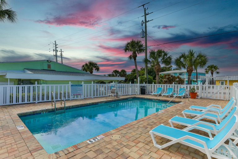 Sport & Beauty 2, A Beach Retreat on Casey Key, Sarasota