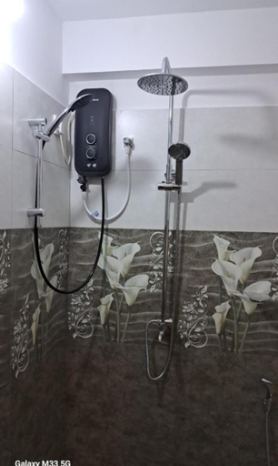 Bathroom 3, Ocean's Whisper, Tangalle