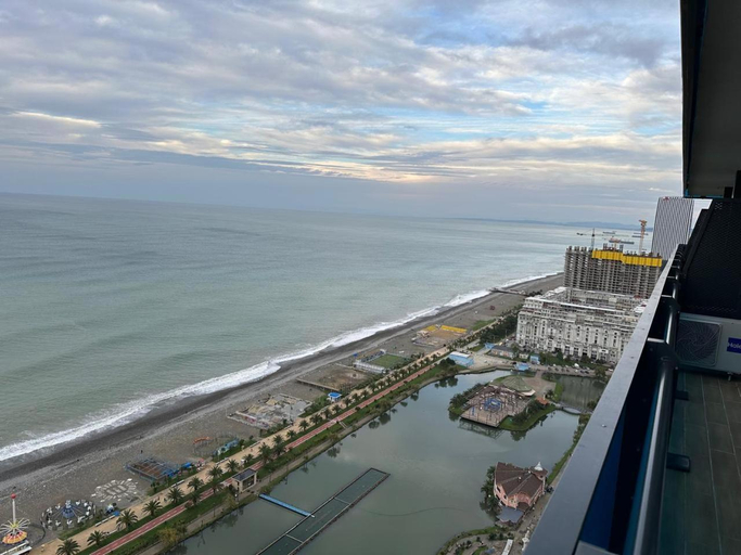 Others 5, Black Sea view Batumi, Batumi