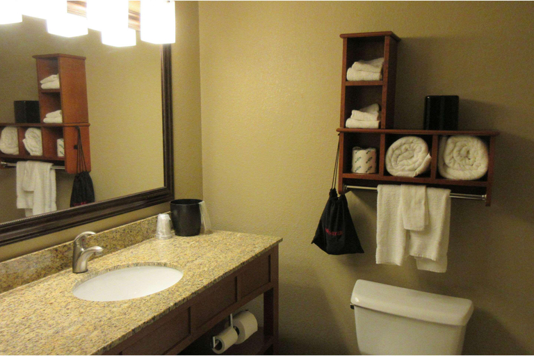 Bathroom 4, Quality Inn & Suites Stillwater MN, Washington