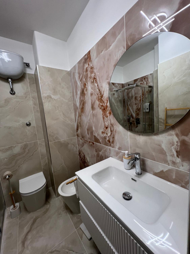 Bathroom 3, Roman Forum Holiday Termini, Rome