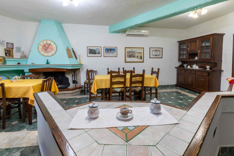 Food & Drinks 3, B&b Gennargentu, Nuoro
