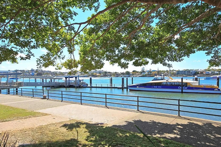 Nearby attraction, Stylish Riverside 2-Bedroom Apartment in Teneriffe, Newstead