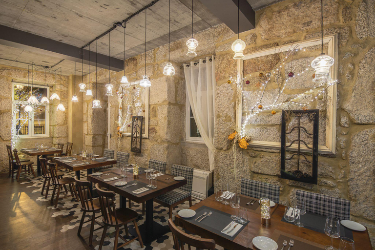 Food & Drinks 2, Casa das Muralhas, Covilhã