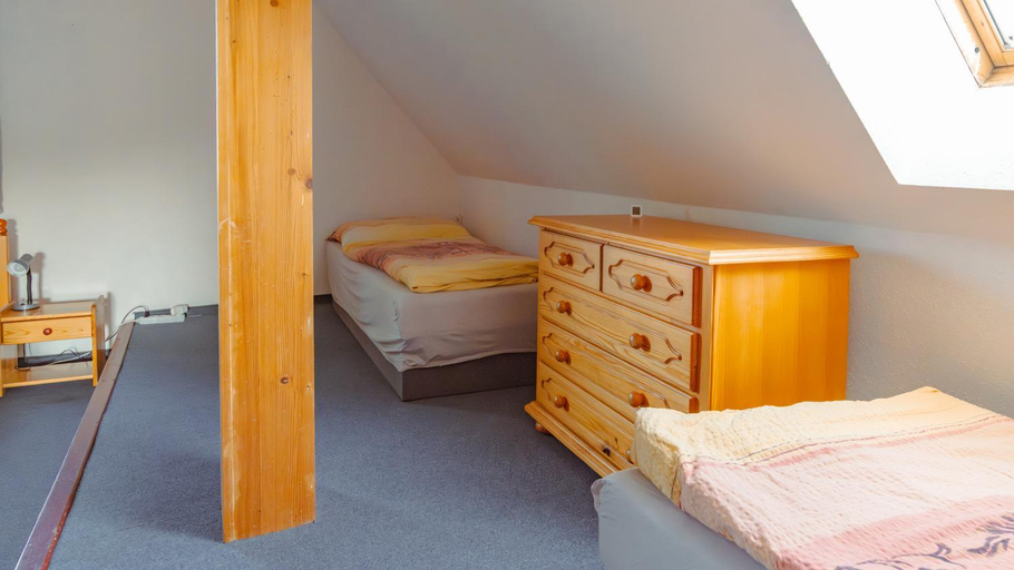 Others 4, Vila Familia, Turcianske Teplice