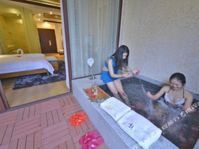 Bathroom, Tianmushan Hotspring Hotel, Yichun